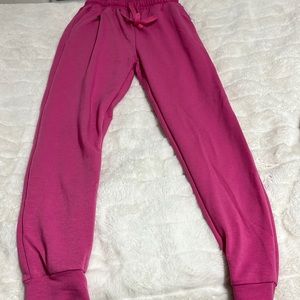 Cuffed pink joggers